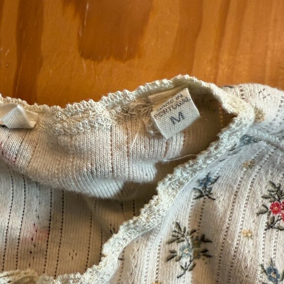 Doen Sundrenched Floral Paola Tee Size Medium - Picture 6 of 6